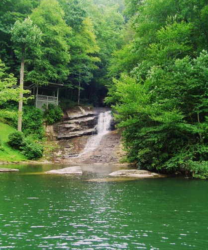 mills creek falls